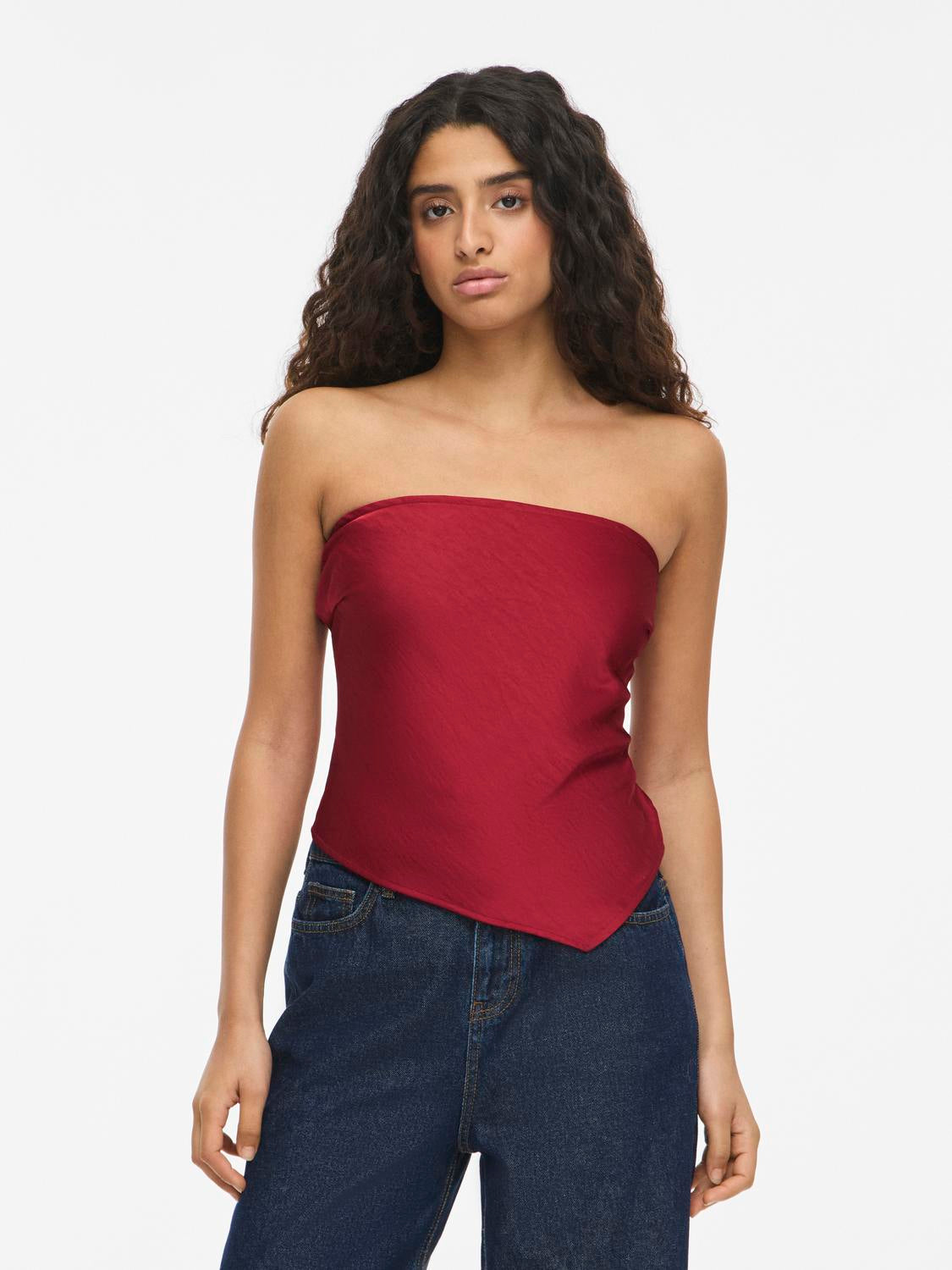 model_shot-front